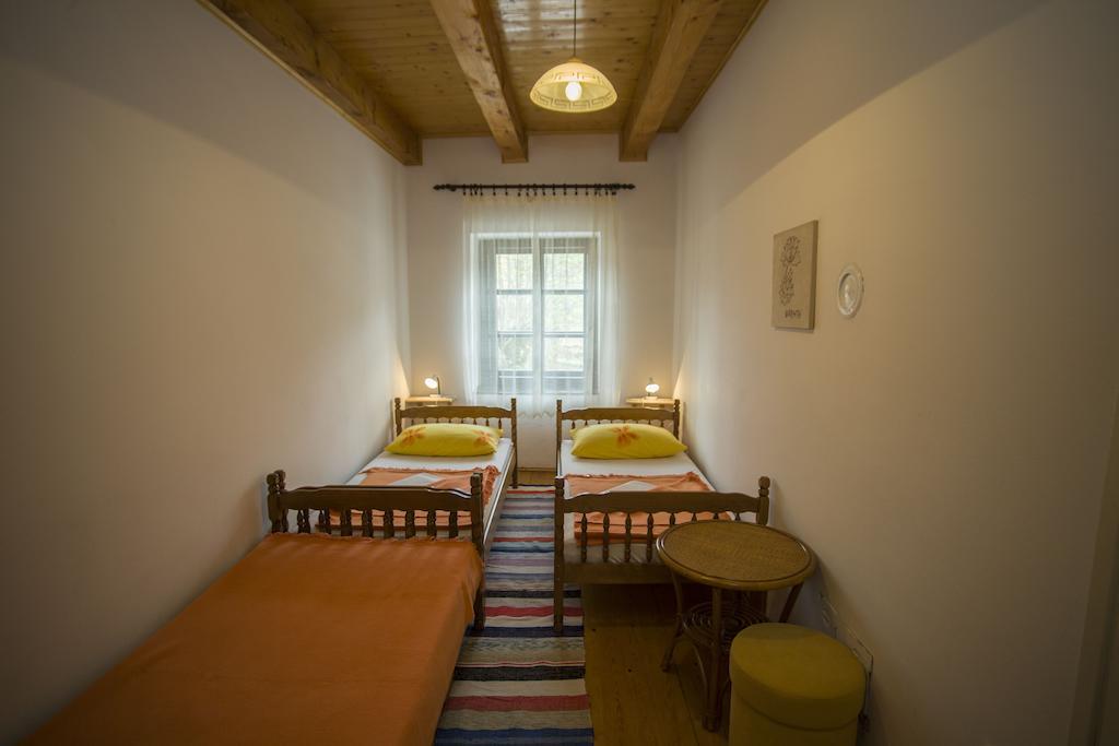 Rooms Roza Slunj Pokoj fotografie